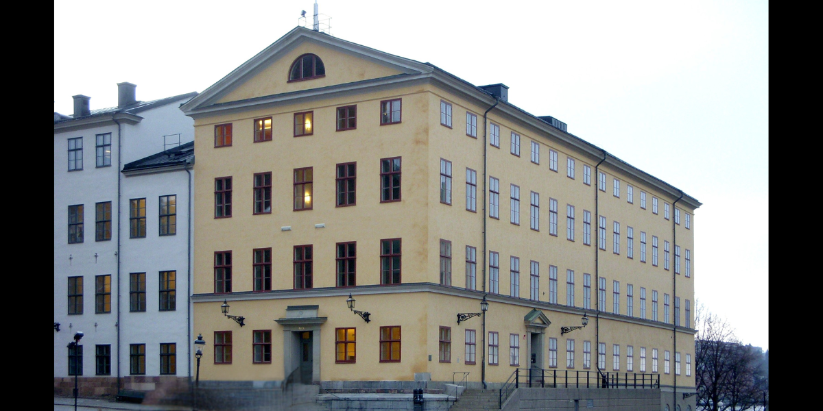 Intagnas privata egendom blir allmän handling, del 3